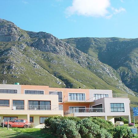 Jack'S Seaview Inn Bettyʼs Bay Exterior foto