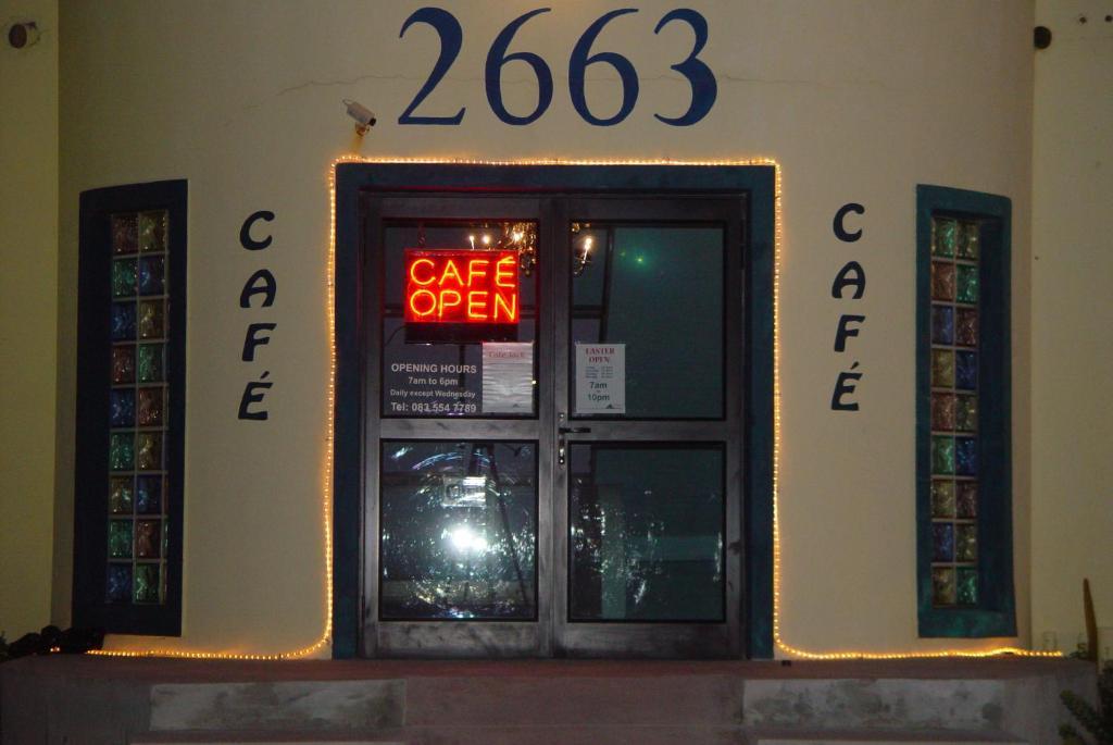 Jack'S Seaview Inn Bettyʼs Bay Exterior foto