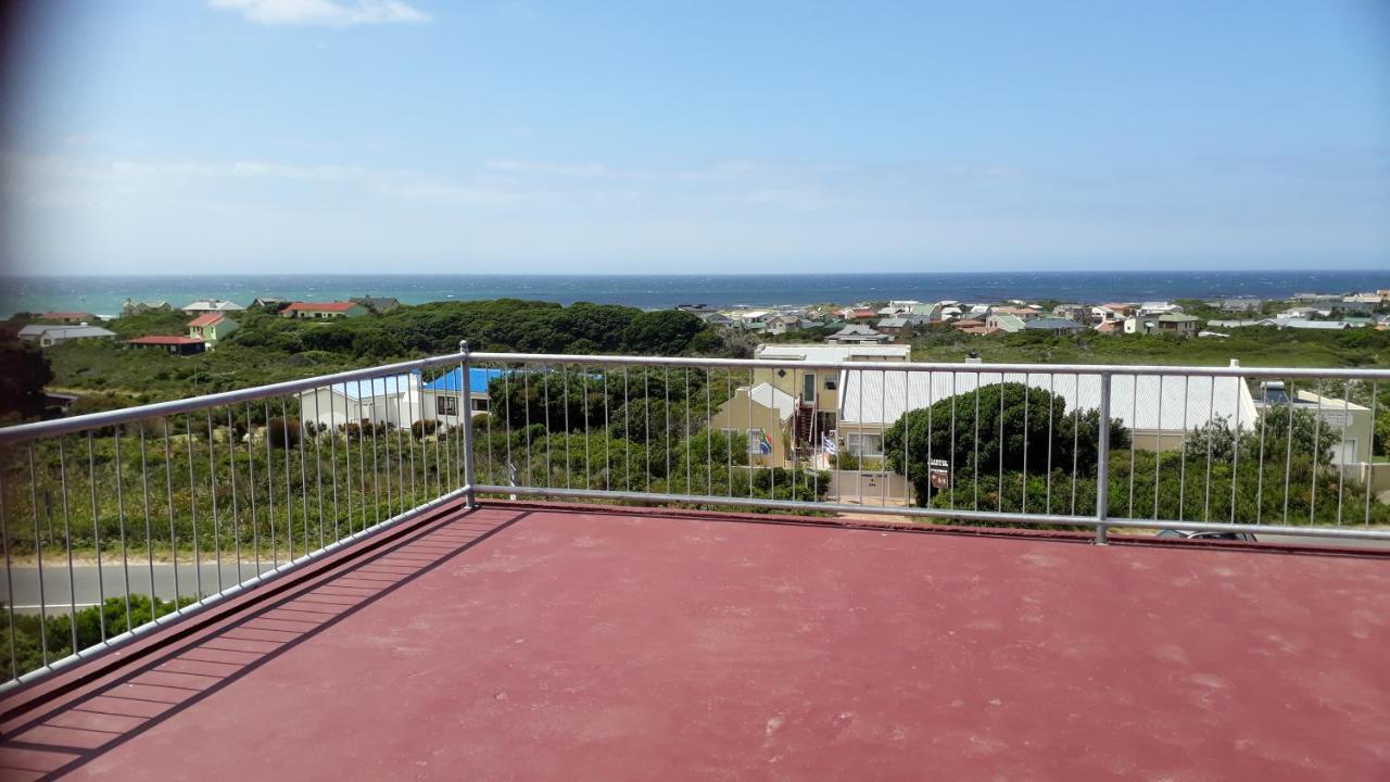 Jack'S Seaview Inn Bettyʼs Bay Exterior foto